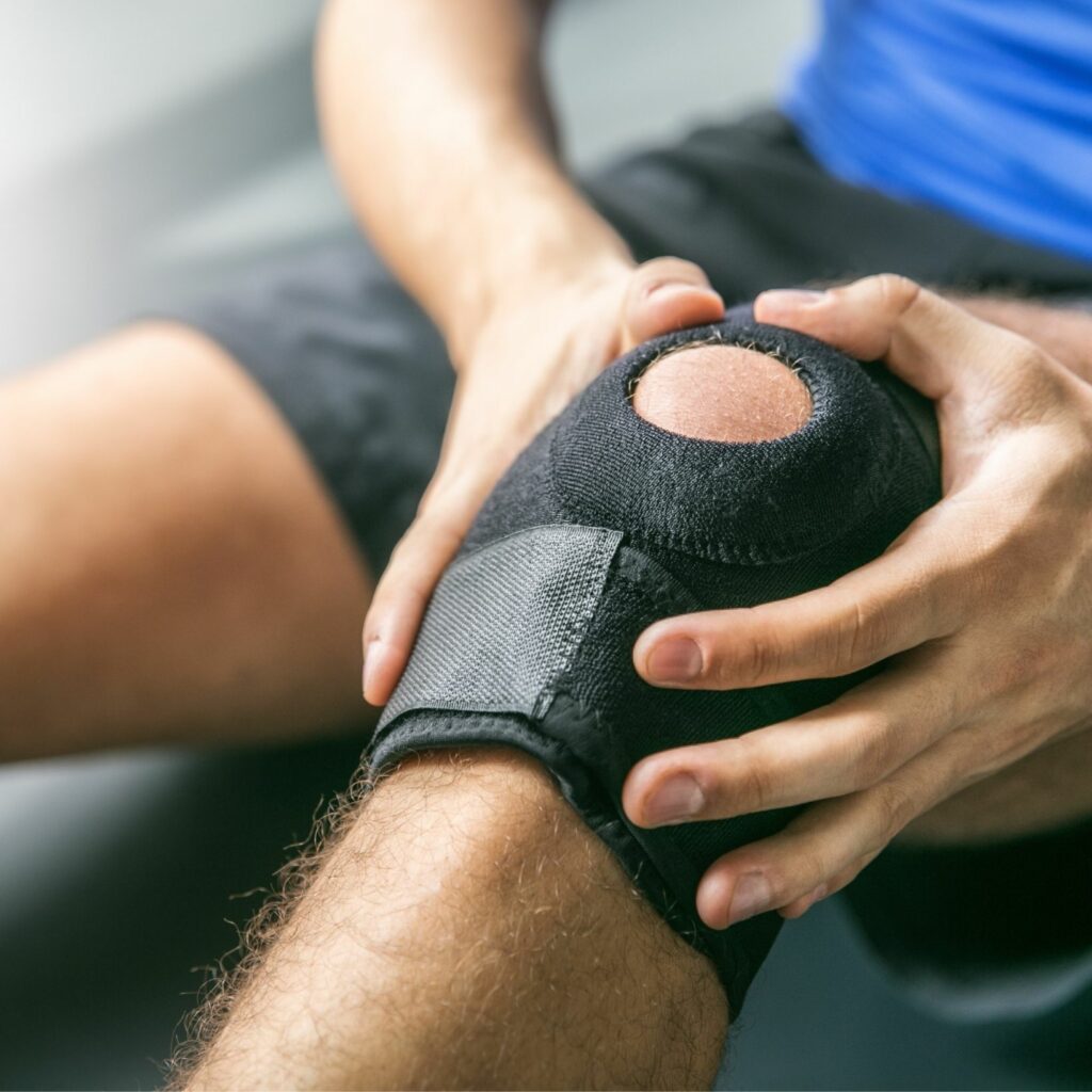 Sports-Knee-Injury-pain, Tigard Chiropractor